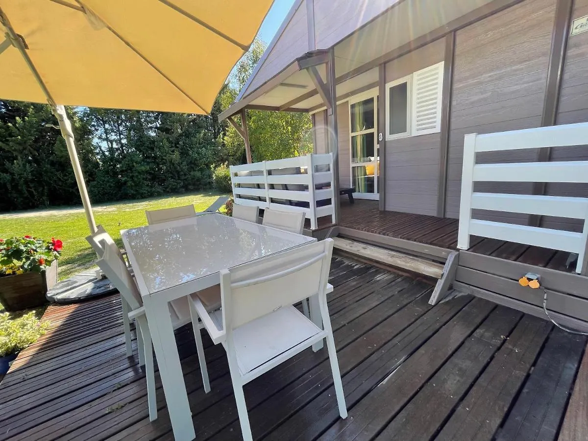 Campsite Avignon, Joli Chalet En Campagne Tres Proche De La Ville France